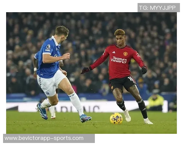 曼联社交媒体发布海报预热客场对阵副班长狼队的激战