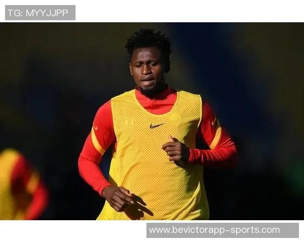 斯基拉报道多队争抢博维免签机会罗马将与其解约