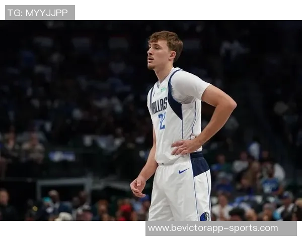 基德赞弗拉格持球组织能力出色赛场阅读比赛表现令人印象深刻